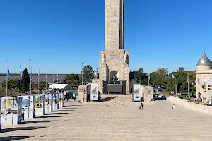 Monumento Histórico Nacional a la Bandera image
