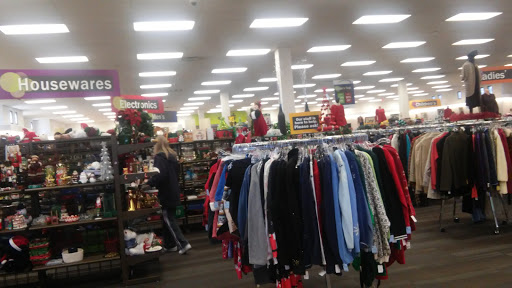 Thrift Store «Discover Goodwill Powers Retail Center», reviews and photos