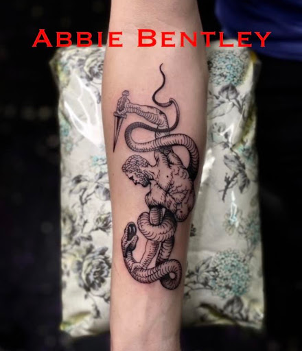 Explore tattoo ideas skull and roses, creative tattoo ideas in Bristol, available at Utopia Tattoo, Piercing and PMU