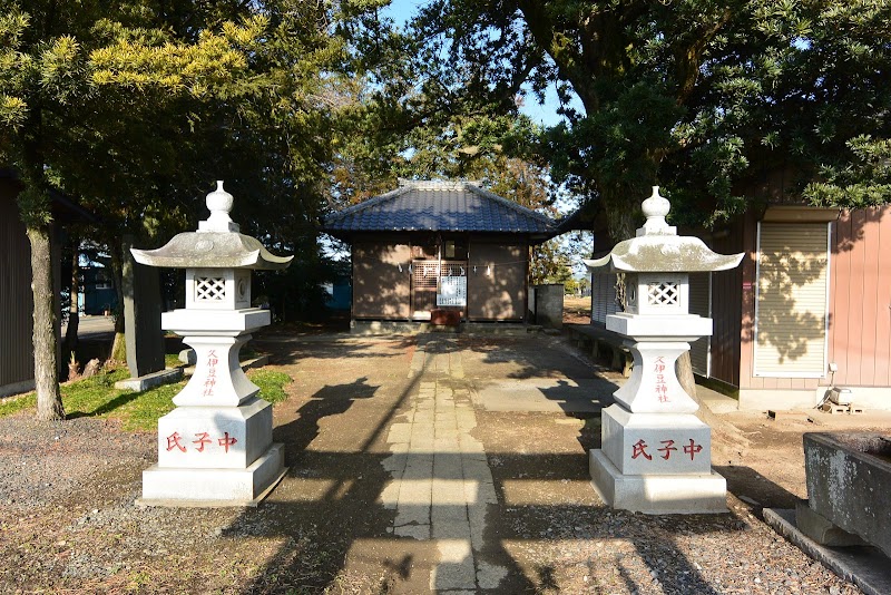 久伊豆神社(小曽川)