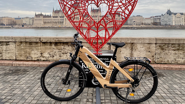 Értékelések erről a helyről: Kerékpárbolt, e-bike, pedelec, elektromos kerékpár és roller üzlet, túra, bérlés: Smile-Ebike, Budapest - Kerékpárbolt
