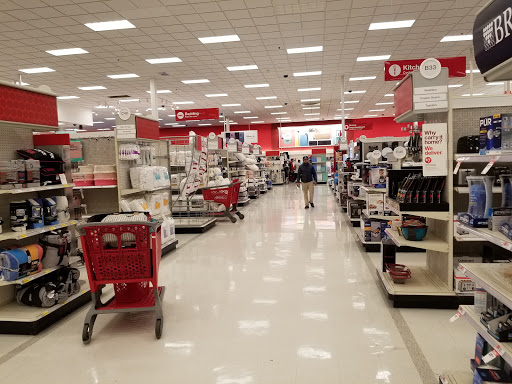 Department Store «Target», reviews and photos, 1 Mystic View Rd, Everett, MA 02149, USA
