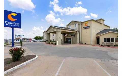 Comfort Inn & Suites Ponca City near Marland Mansion image