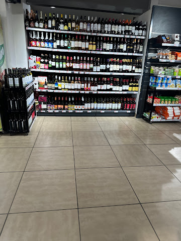 Leader Price Antaninarenina by null