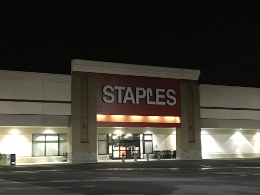 Staples, 265 Eastchester Dr #109, High Point, NC 27262, USA, 