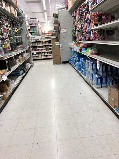 Discount Store «National Wholesale Liquidators», reviews and photos, 7101 Kissena Blvd, Flushing, NY 11367, USA