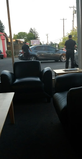 Carr Used Cars, 10075 SW Canyon Rd, Beaverton, OR 97005, USA, 