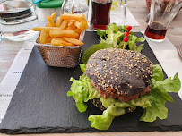 Hamburger du Bistrot de la Fontaine à Hauteville - n°2