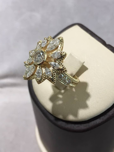 Jewelry Store «Annapolis Jewelers & Precious Metals», reviews and photos, 169 Defense Hwy, Annapolis, MD 21401, USA