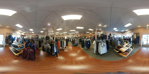 Clothing Store «Aptos Shoes & Apparel», reviews and photos, 20 Rancho Del Mar, Aptos, CA 95003, USA