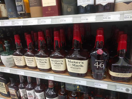 Liquor Store «Bayway World of Liquors», reviews and photos, 639 Bayway, Elizabeth, NJ 07202, USA