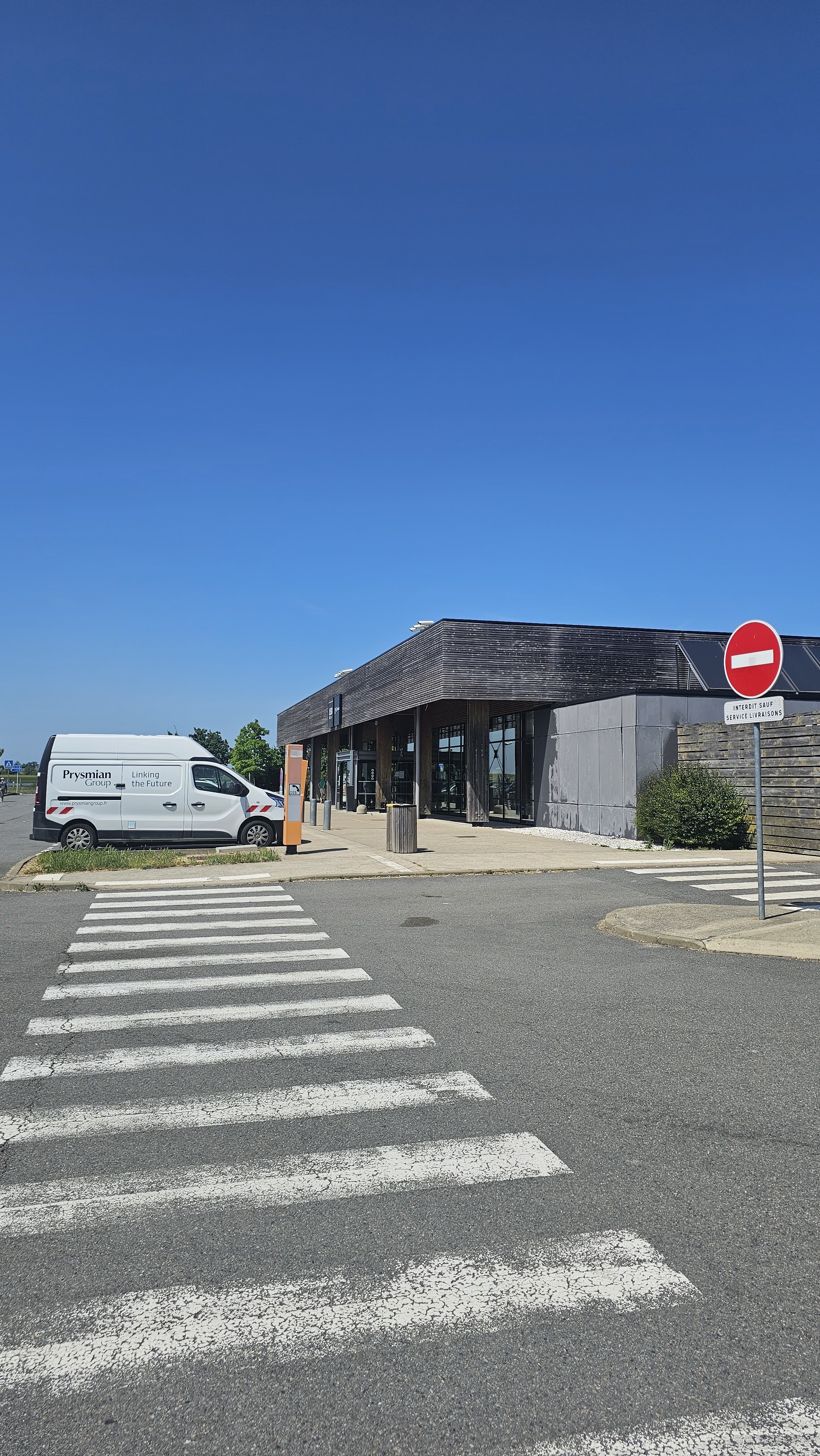 Photo n° 38 de l'avis de Rolf.h fait le 03/06/2023 à 10:35
