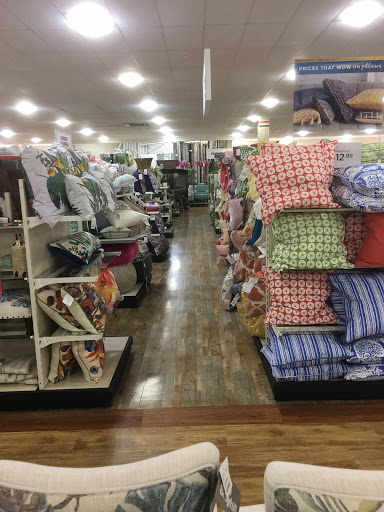 Department Store «HomeGoods», reviews and photos, 18061 Highwoods Preserve Pkwy, Tampa, FL 33647, USA