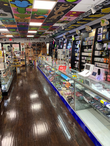 Tobacco Shop «Orlando Smoke Shop Dr Phillips area», reviews and photos, 7858 Turkey Lake Rd #112a, Orlando, FL 32819, USA