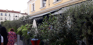 Photo n°58 de Saperlipopette à Puteaux ()