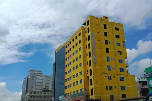 Dhaka Imperial Hospital image
