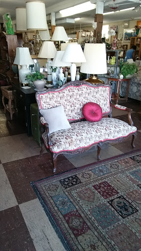 Thrift Store «Happy Tails Thrift Store», reviews and photos, 1825 Springs Rd, Vallejo, CA 94591, USA