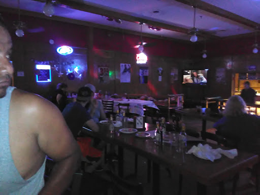 Amusement Center «Holder Family Fun Center», reviews and photos, 683 S Water Ave, Gallatin, TN 37066, USA