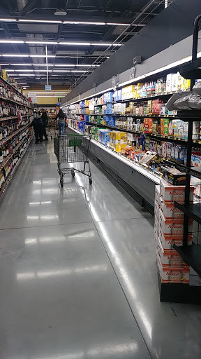 Supermarket «Walmart Neighborhood Market», reviews and photos, 4950 Plantation Rd, Roanoke, VA 24019, USA