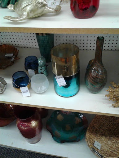 Clothing Store «Burlington Coat Factory», reviews and photos, 1955 E Joppa Rd, Parkville, MD 21234, USA