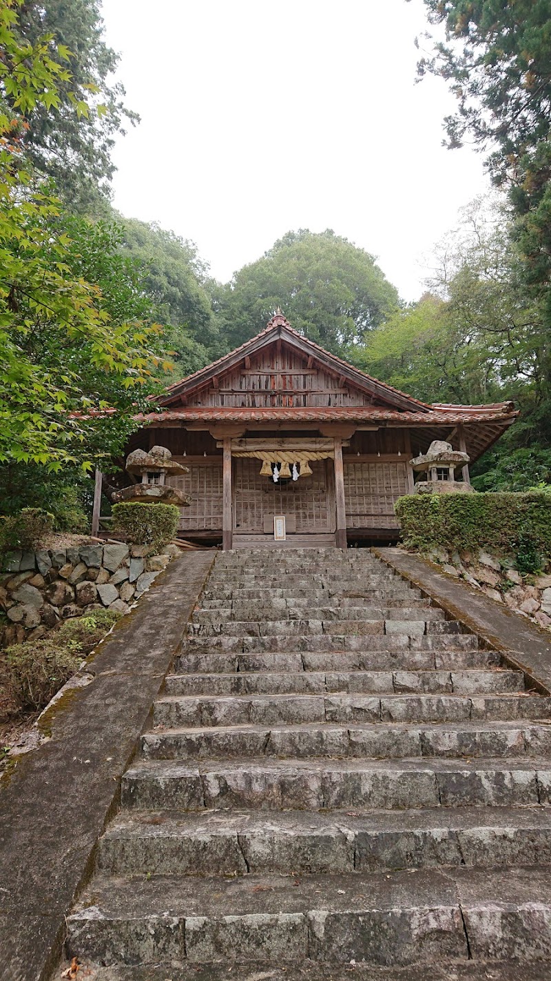石田山神社