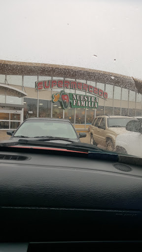 Grocery Store «Supermercado Nuestra Familia», reviews and photos, 1826 Vinton St, Omaha, NE 68108, USA