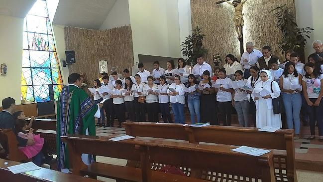 Opiniones de Iglesia Católica San José - Custodio del Redentor en Quito - Iglesia