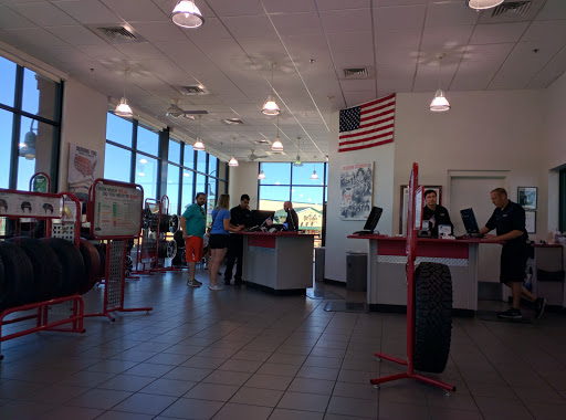 Tire Shop «Discount Tire Store - Queen Creek, AZ», reviews and photos, 21505 S Ellsworth Loop, Queen Creek, AZ 85142, USA