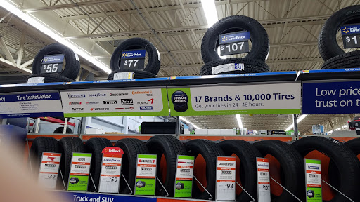 Department Store «Walmart Supercenter», reviews and photos, 20 Soojian Dr, Leicester, MA 01524, USA