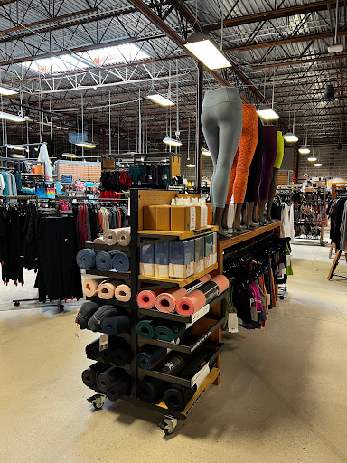 Camping Store «REI», reviews and photos, 63 W Aylesbury Rd, Timonium, MD 21093, USA