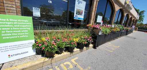 Grocery Store «Stop & Shop», reviews and photos, 420 White Plains Rd, Eastchester, NY 10709, USA