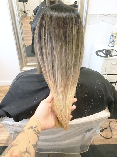 Beauty Salon «Koa Beauty», reviews and photos, 305 NW 21st Ave #206, Portland, OR 97209, USA