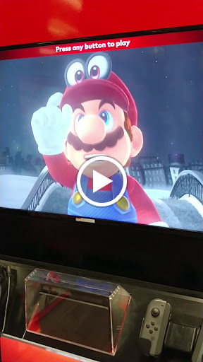 Video Game Store «GameStop», reviews and photos, 2351 SE Tualatin Valley Hwy #120, Hillsboro, OR 97123, USA