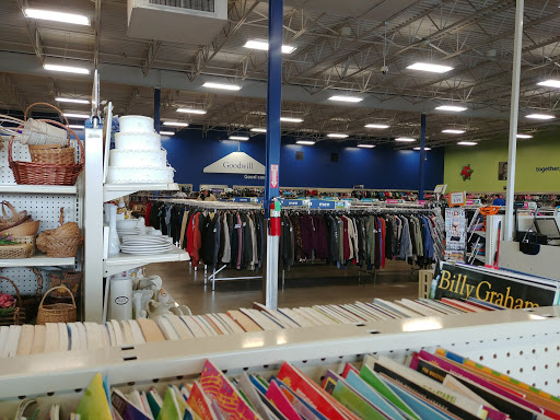Non-Profit Organization «Goodwill Store», reviews and photos