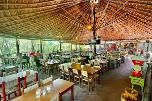Macaúbas Eco Restaurante image
