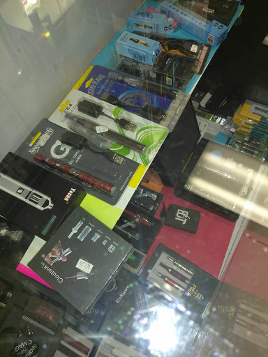 Vaporizer Store «Big Chief Smoke Shop», reviews and photos, 6020 Fair Oaks Blvd, Carmichael, CA 95608, USA