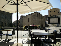 Atmosphère du Pizzeria Restaurant de la Place à Venaco - n°9