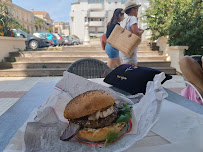 Plats et boissons du Restaurant de hamburgers Burger & Co à Arcachon - n°5