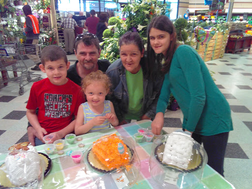 Grocery Store «Kroger», reviews and photos, 13333 Eureka Rd, Southgate, MI 48195, USA