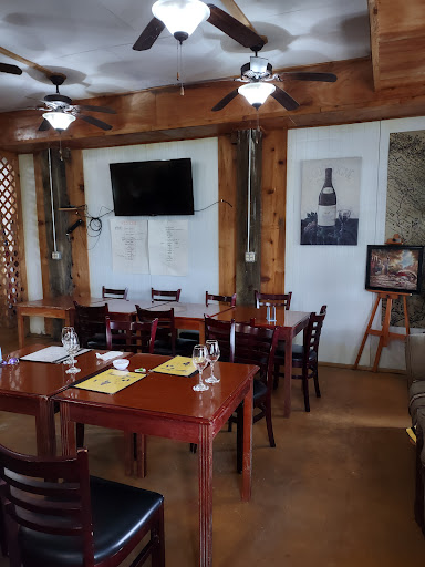 Winery «Frascone Winery», reviews and photos, 308 Bayside Dr, Anahuac, TX 77514, USA