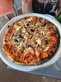 Pizza du Pizzeria aux étoiles à Saint-Cyr-sur-Mer - n°18