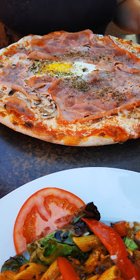Pizza du Restaurant & pizzeria ASCOLI à Saint-Cyprien - n°3
