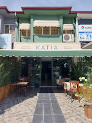 Katia Croissant & Tapas Bar