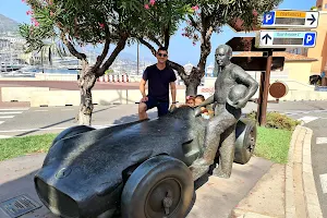 Juan Manuel Fangio Statue image