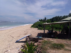 Fotografie cu Serangan Beach parțial zona hotelieră