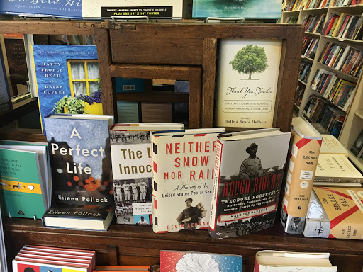 Book Store «Winchester Book Gallery», reviews and photos, 185 N Loudoun St, Winchester, VA 22601, USA