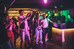 Studiya Marsel', Karaoke-Bar image