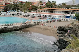 Playa La Ballena image