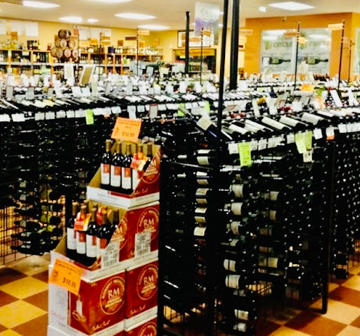 Wine Store «Gates Circle Wine and Liquor», reviews and photos, 1430 Delaware Ave, Buffalo, NY 14209, USA