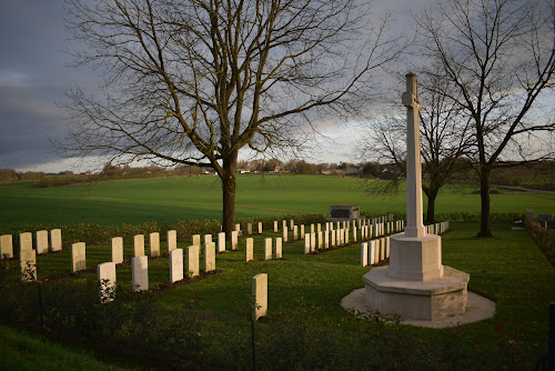 Cimetière militaire cimetière de Peake Wood Fricourt
